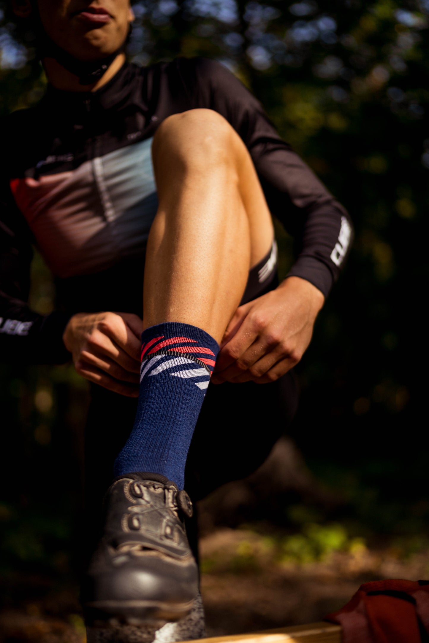 INCYLENCE MERINO LIGHT 羊毛機能襪 LANES NAVY INFERNO