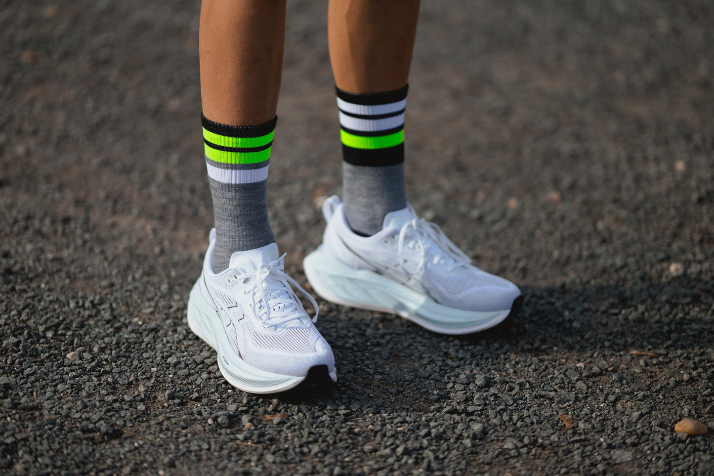 INCYLENCE MERINO STRIVE 羊毛運動機能襪  LIGHT GREY NEON GREEN