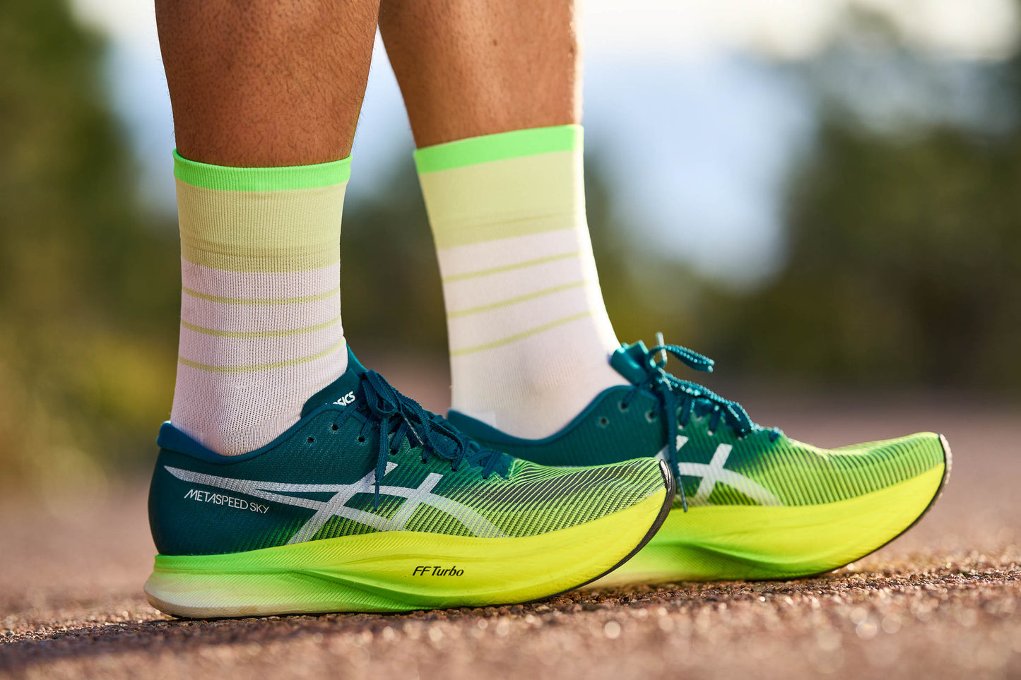 INCYLENCE 三鐵運動機能襪 Stripes V2 Green