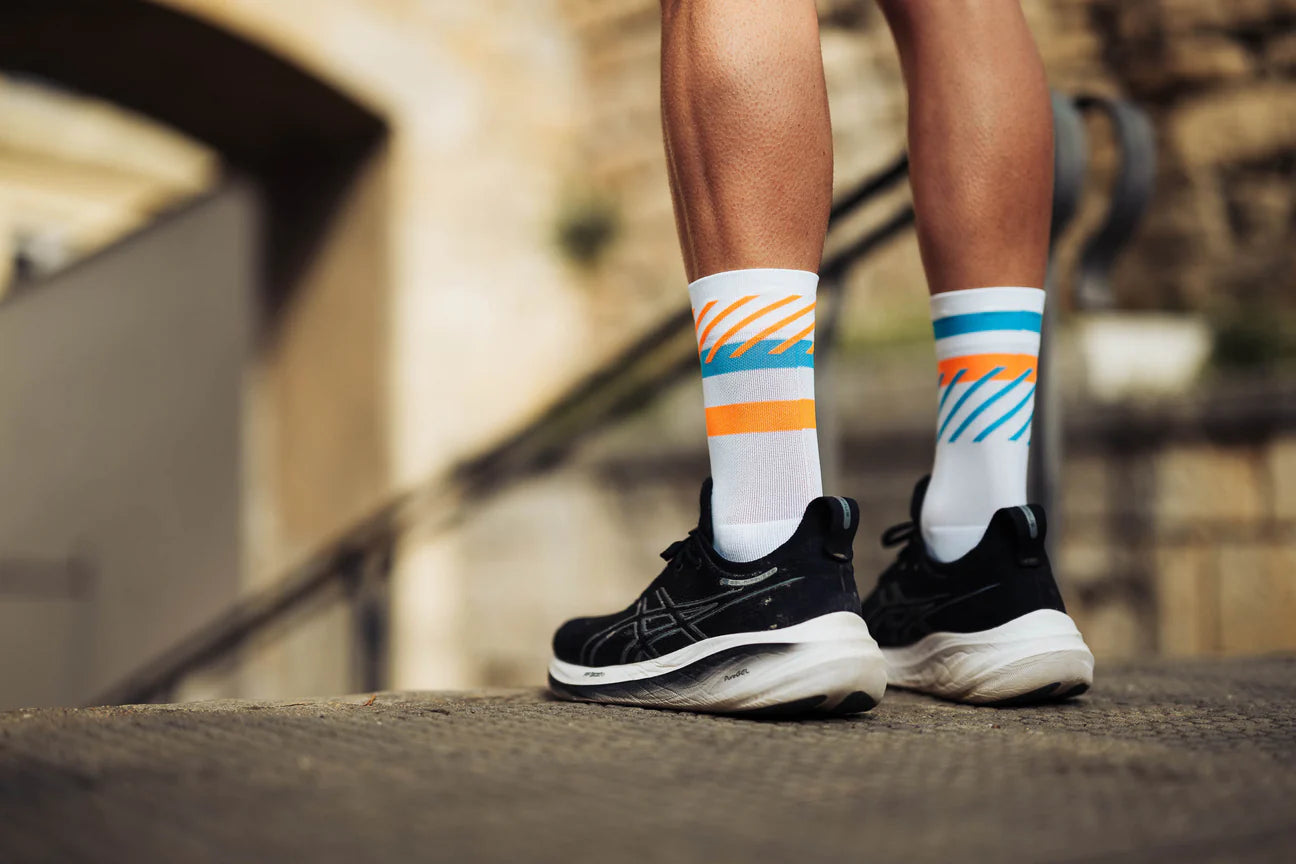 INCYLENCE 跑步運動機能襪 DISRUPTS WHITE BLUE ORANGE
