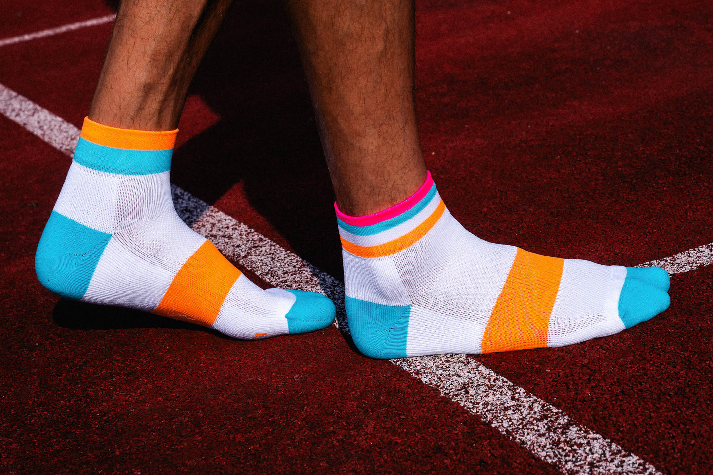 INCYLENCE 跑步運動機能短襪 BANDS SHORT CYAN ORANGE