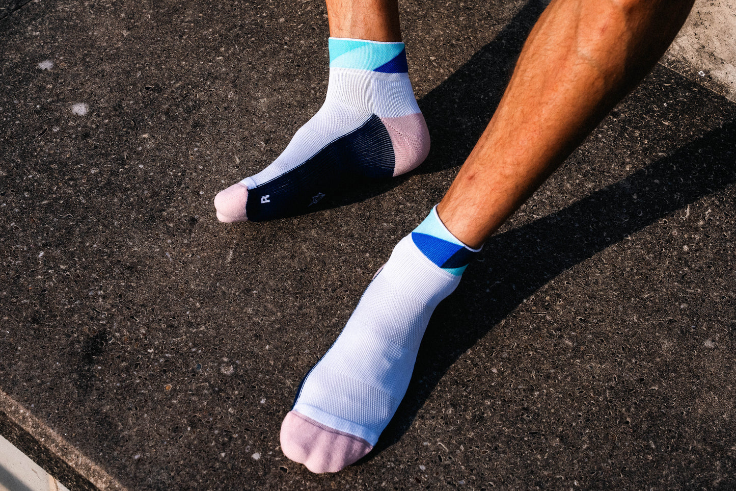 INCYLENCE 跑步運動機能短襪 POLYGONS SHORT NAVY MINT