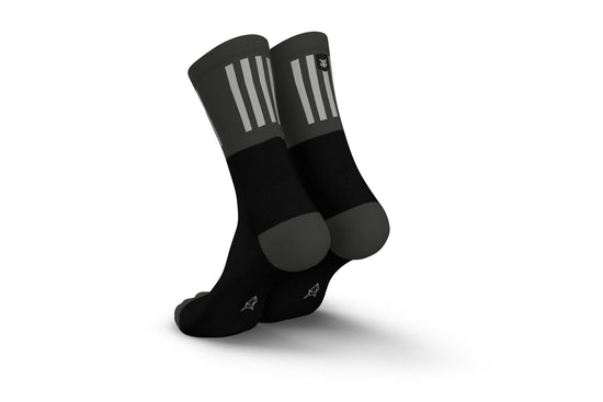 INCYLENCE HIGH-VIZ V3 反光跑步機能襪 BLACK