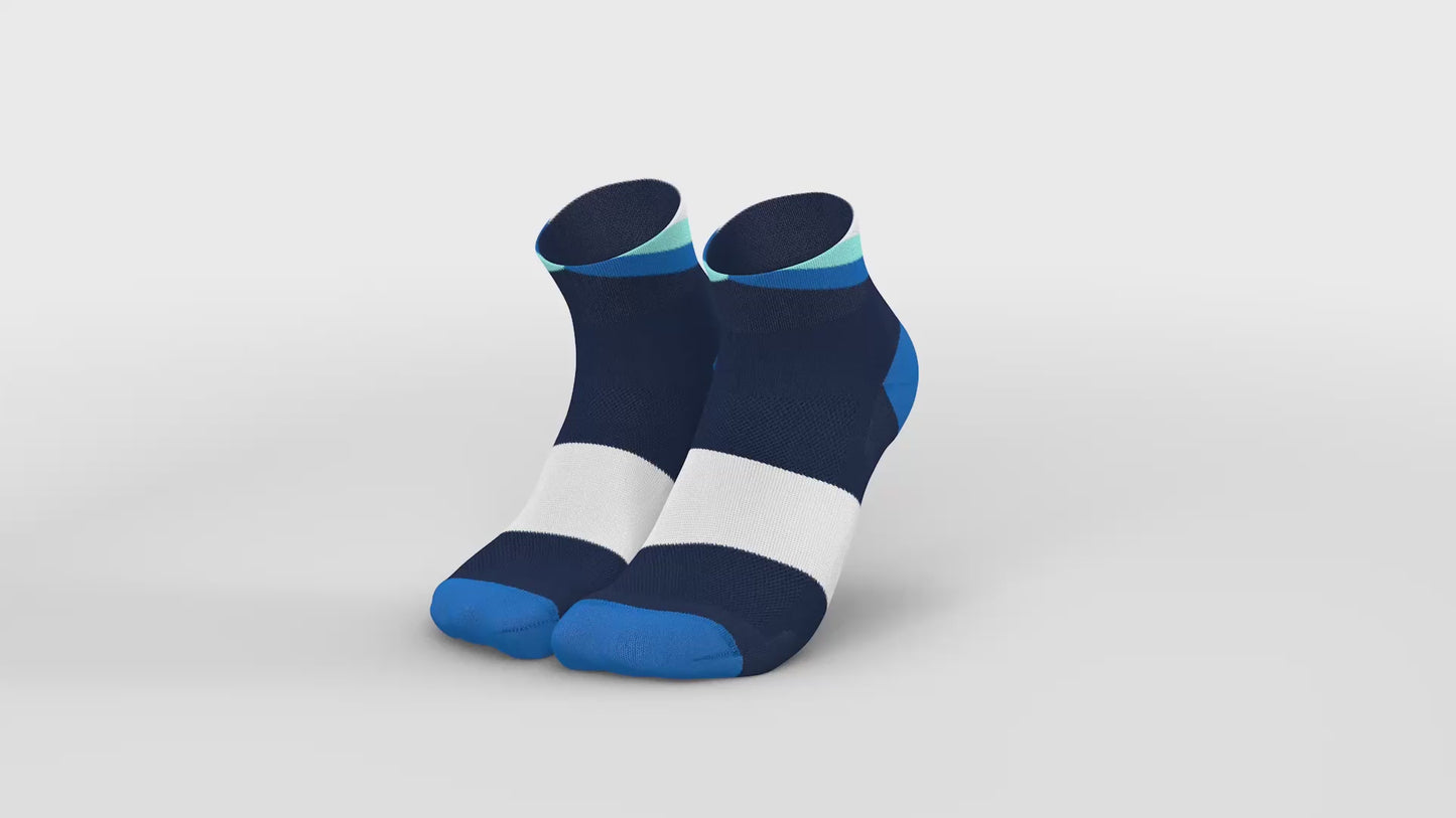 Load and play video in Gallery viewer, INCYLENCE ULTRALIGHT APEX SHORT NAVY MINT
